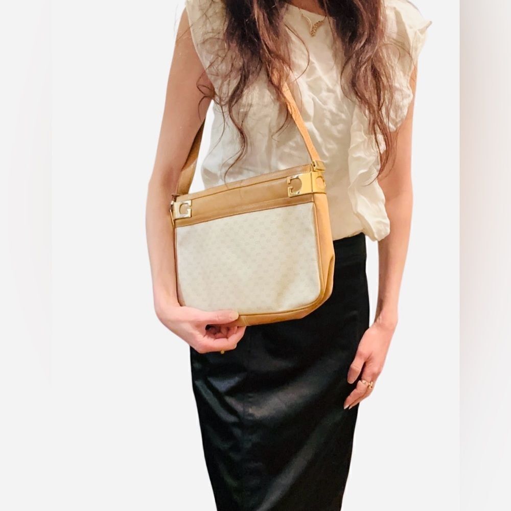 Gucci micro Gg beige handbag with gold horse-bit hardware - Picture 12 of 12